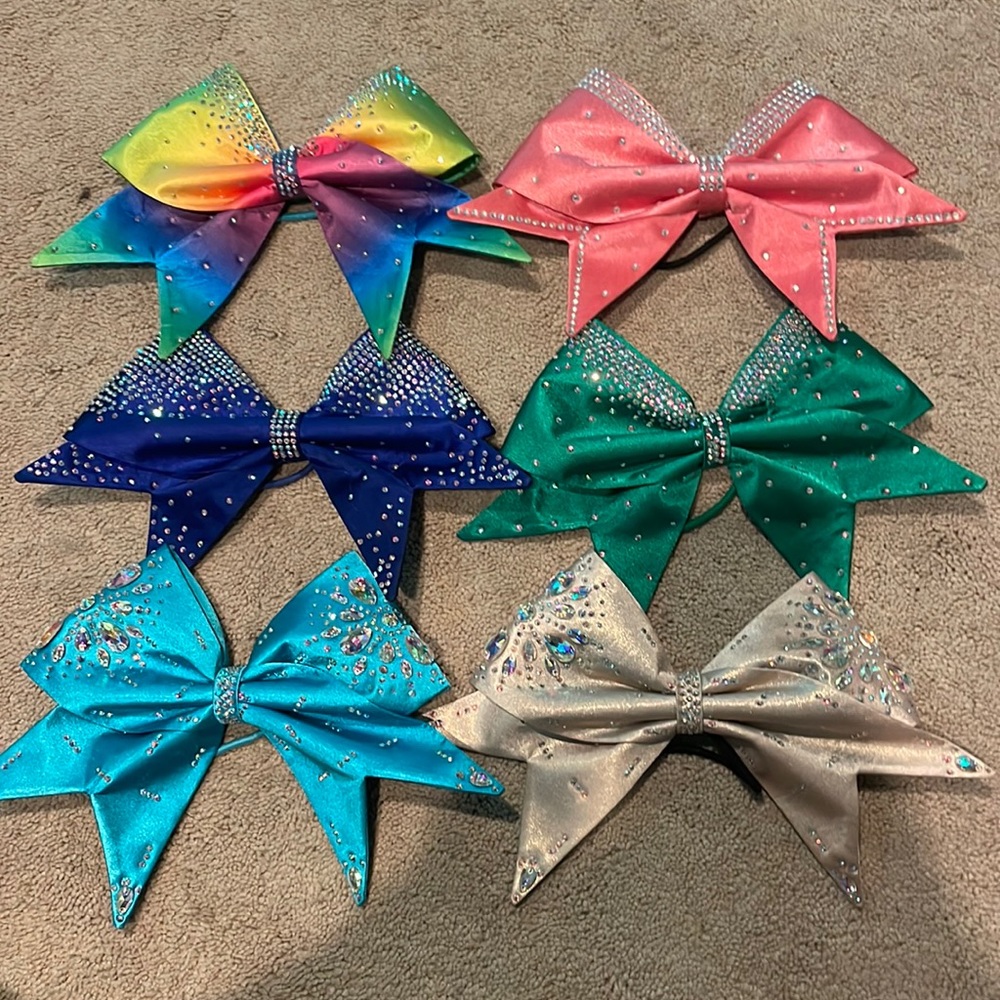 Bedazzled cheer bows